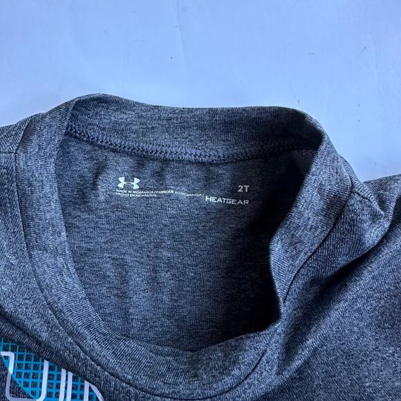 Under Armour Gray Athletic Tee with Blue Logo - Boys 2T - Picture 3 of 3